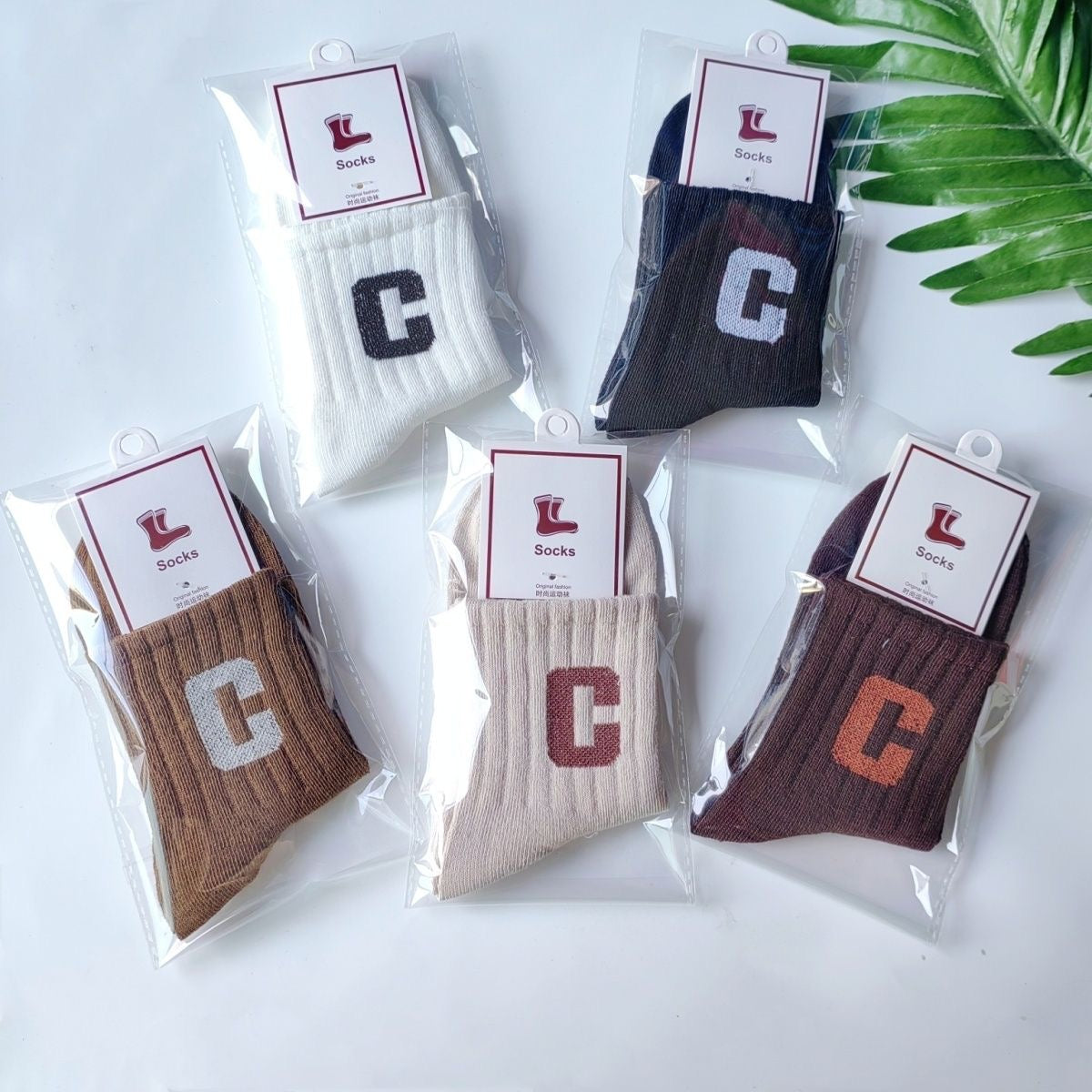 Lot de 50 paires de chaussettes mix
