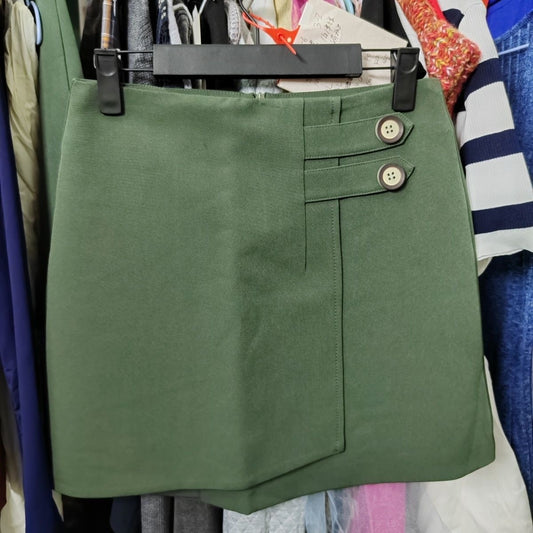Jupe femme mini à deux boutons