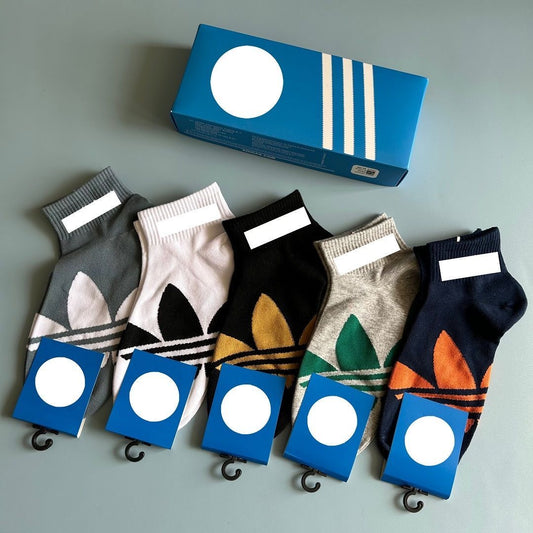 Lot de 05 chaussettes adidas court