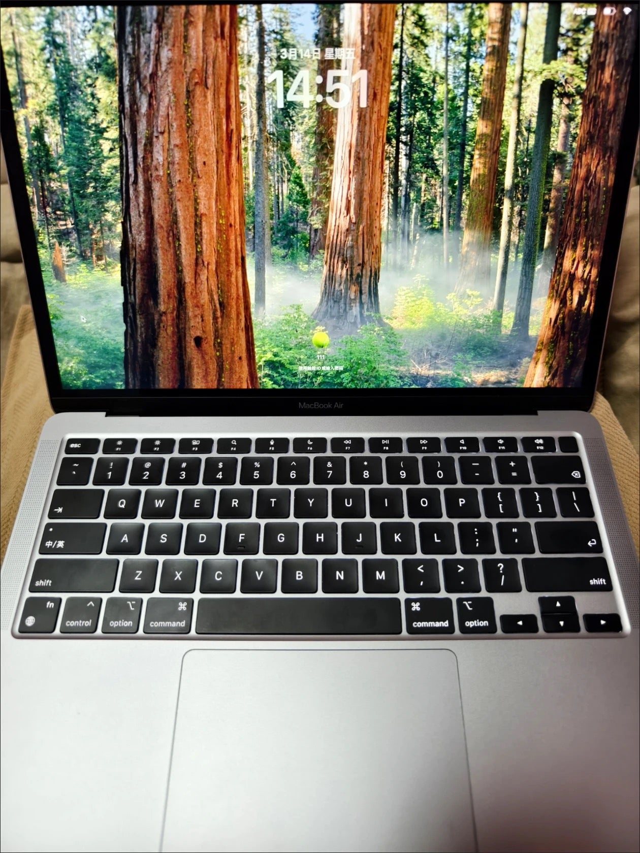2020 Apple Macbook Air 13.3, core i5, 8giga - 256giga