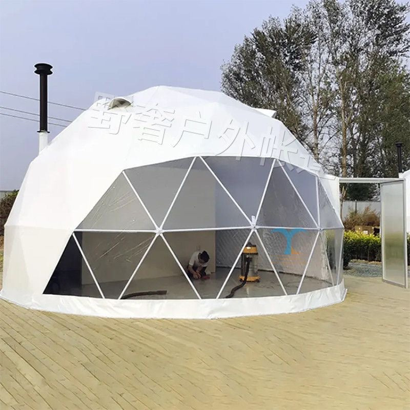 Tente 28metre carré vendu vide