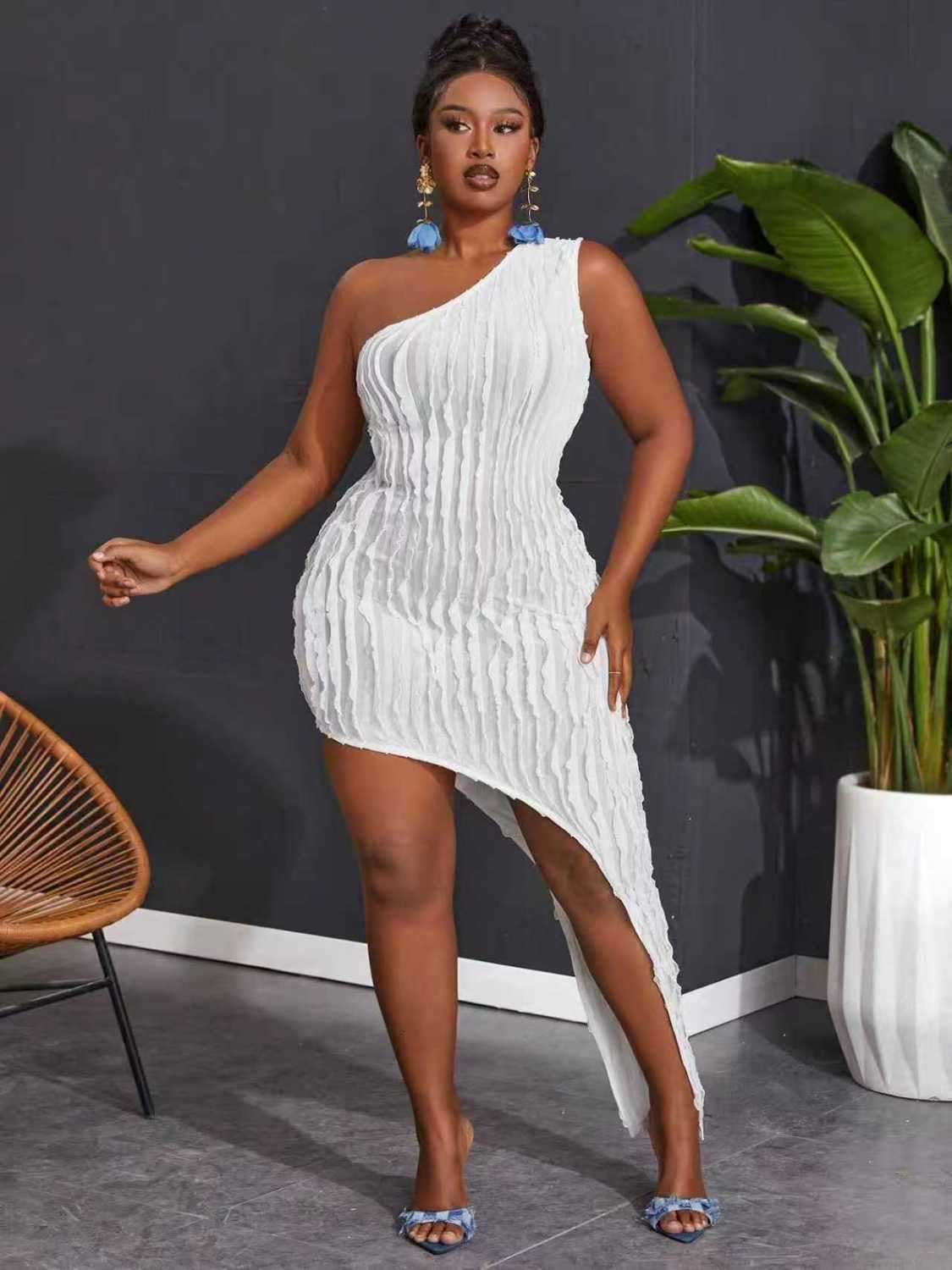 Robe sexy blanche femme